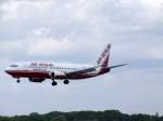 AIR-BERLIN(D-ADIG)setzt zur Landung am Flughafen D�sseldorf an; 080904  ...