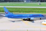 dusseldorf-dus B-737 der Hapag Lloyd rollt zur Startposition - D�sseldorf 08.09.2005
