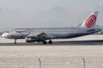 Niki, OE-LEU, Airbus, A320-214, ...  Kurt Greul 18.01.2009