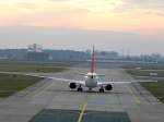 Easyjet B 737-73V G-EZJB ...  Frank Maczkowicz 01.02.2009
