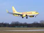 D-AHXB (737-700 der TUIfly) ...  Christopher P�tz 12.03.2009