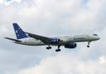 Astraeus B 757-258 G-STRZ ...  Frank Maczkowicz 27.03.2009