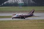 Mitsubishi Mu-2 D-IKKY verl�sst ...  Bj�rn-Marco Halmschlag 02.04.2009