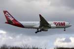 TAM, PT-MVO, Airbus, A330-223, ...  Kurt Greul 08.04.2009