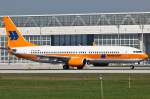 Landung,B737/Hapag Lloyd/MUC/M�nchen/Germany.   ...  Johann Watz 13.04.2009