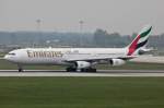 Take off, A340-300/Emirates/MUC/M�nchen/Germany.

  ...  Johann Watz 28.04.2009