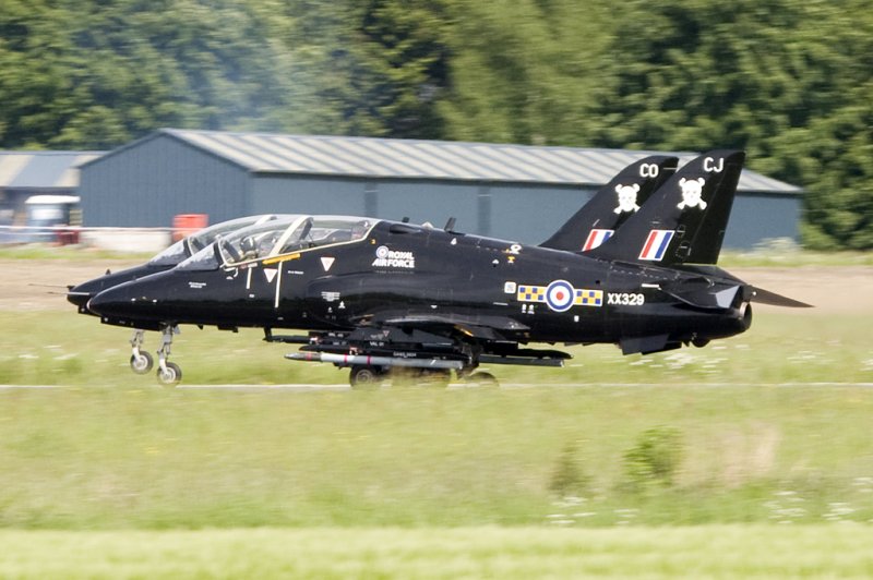 UK - Air Force, XX329, Hawker, Hawk-T1A, 20.05.2009, EBFS, Florennes, Belgium 

