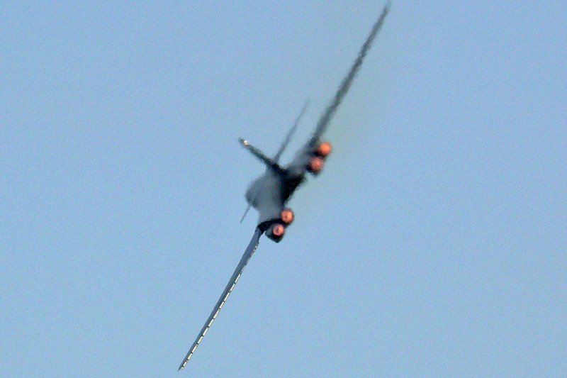 U.S. Air Force B1 Bomber takeoff ILA 2008