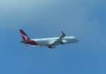 QantasLink, Embraer ERJ-190, VH-UZI, Brisbane Int.