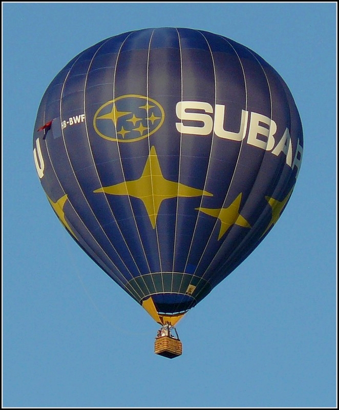 . (HB-BWF) Bei der Mosel Ballon Fiesta in Fhren am 21.08.2010, soll dieser Ballon der grsste Teilnehmende Heiluftballon gewesen sein.