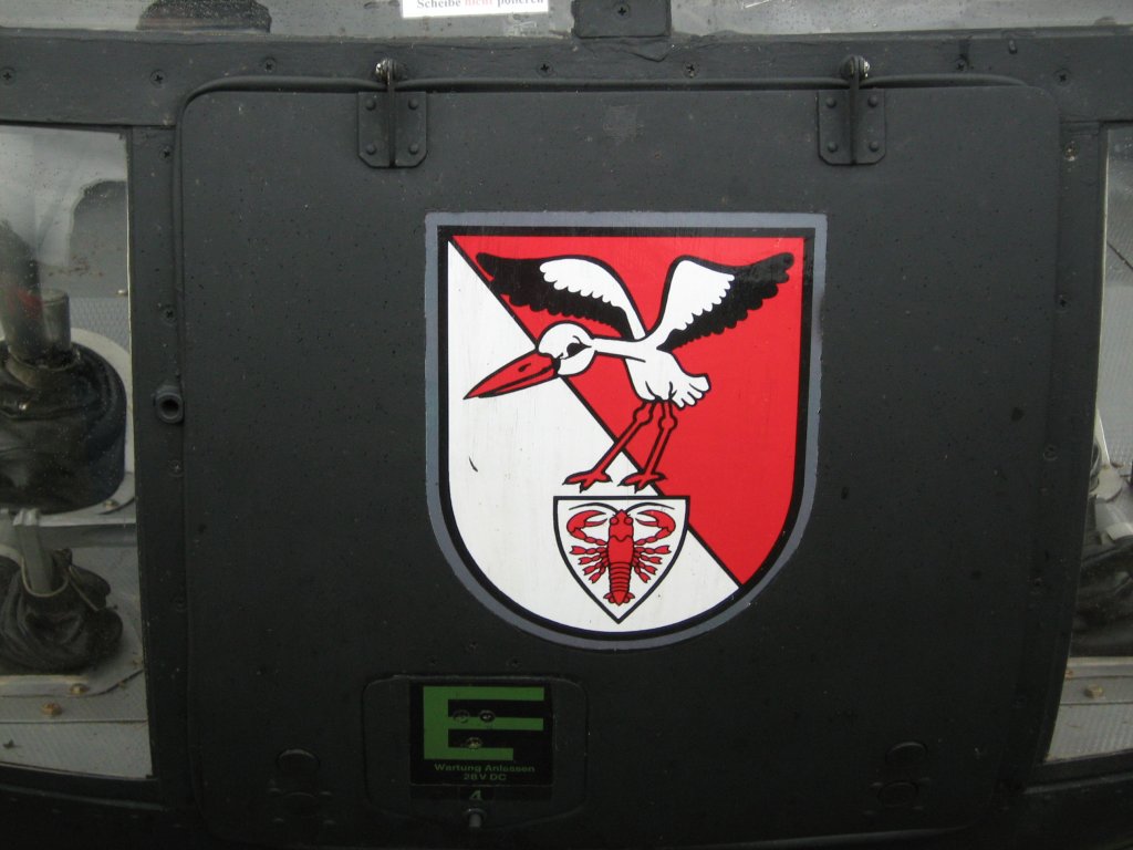 27.08.2011 - Wappen der HFlgUstgStff 1 an einer Bo 105. Gesehen am Tag des offenen Truppenbungsplatzes Oberlausitz.