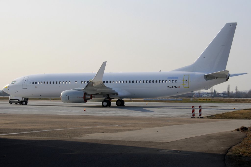 ACM Air Charter 
Boeing 737-8JM (BBJ2) 
D-AACM
FKB Karlsruhe/Baden-Baden, Germany
08.03.11