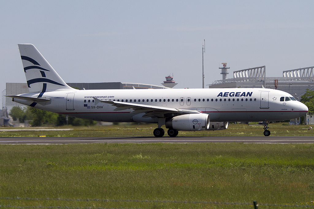 Aegan Airlines, SX-DVH, Airbus, A320-232, 26.05.2012, FRA, Frankfurt, Germany 



