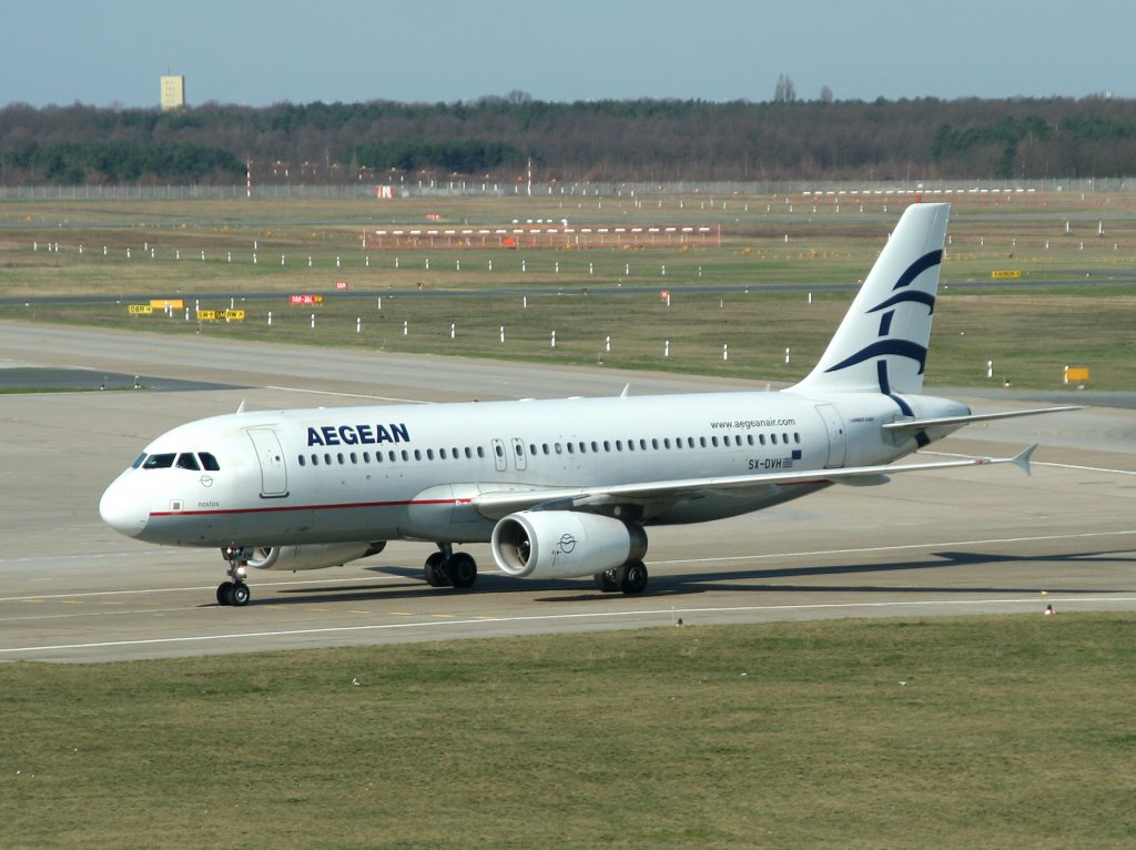 Aegean A 320-232 SX-DVH bei der Ankunft in Berlin-Tegel am 02.04.2010