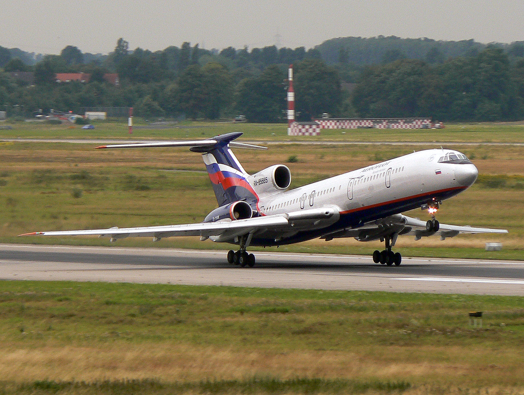 Aeroflot Tu-154M RA-85665 beim Takeoff auf 05R in DUS / EDDL / Düsseldorf am 23.07.2007