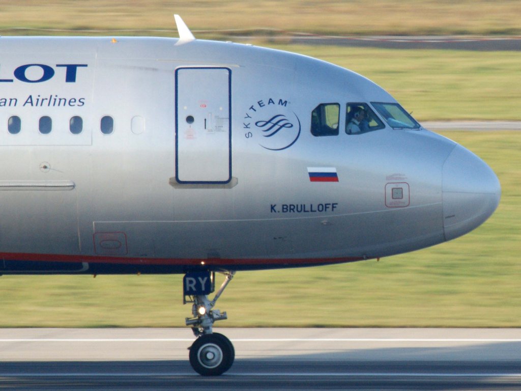 Aeroflot, VP-BRY  K.Brulloff , Airbus, A 320-200 (Bug/Nose), 13.11.2011, DUS-EDDL, Dsseldorf, Germany
