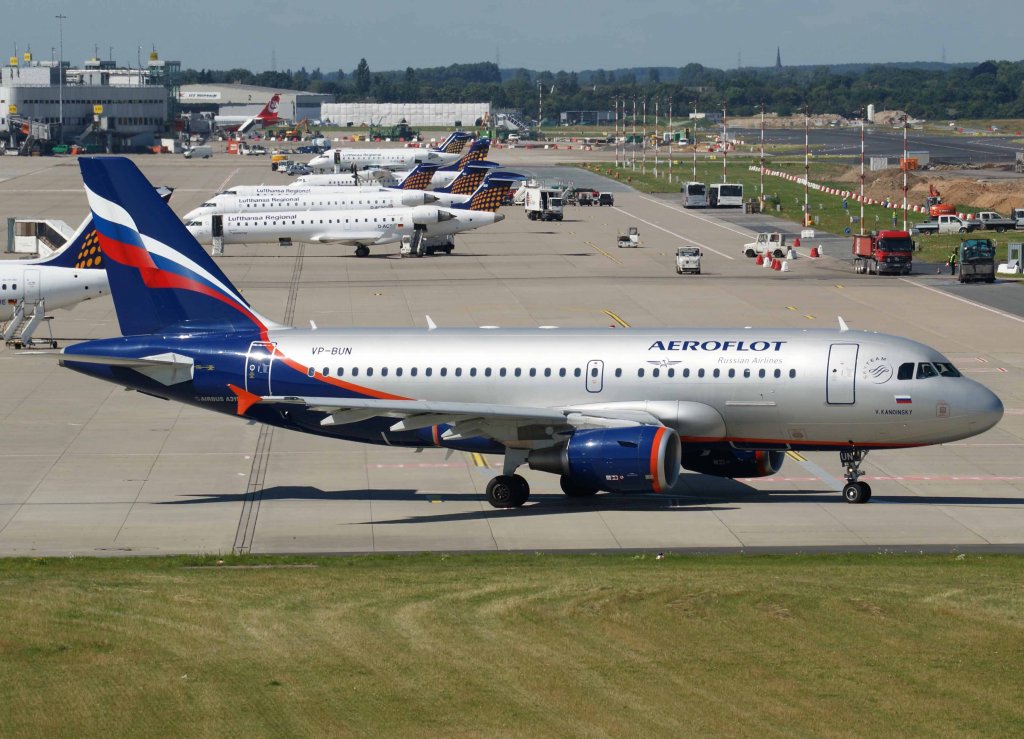 Aeroflot, VP-BUN, Airbus A 319-100 (V. Kandinsky), 2008.07.15, DUS, Dsseldorf, Germany