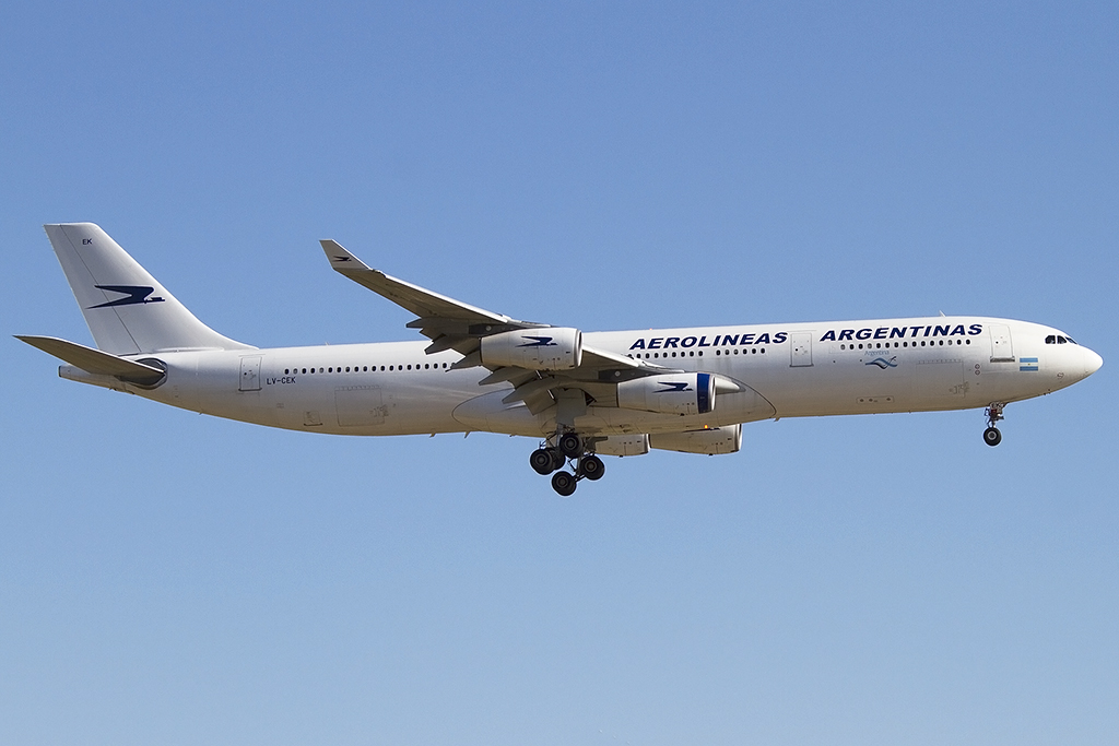 Aerolineas Argentinas, LV-CEK, Airbus, A340-312, 14.09.2012, BCN, Barcelona, Spain 



