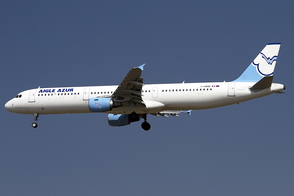 Aigle Azur, F-HBAB, Airbus, A321-211, 06.09.2012, TLS, Toulouse, France



