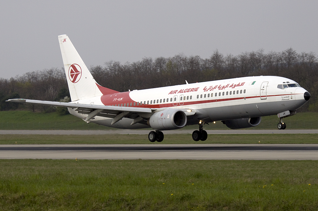 Air Algerie, 7T-VJK, Boeing, B737-8D6, 15.04.2010, BSL, Basel, Switzerland 

