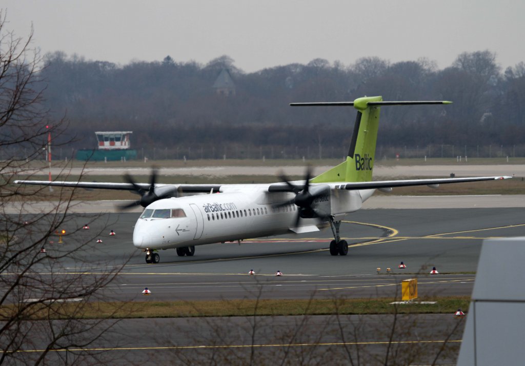 Air Baltic, YL-BAY, Bombardier, DHC 8Q-400, 11.03.2013, DUS-EDDL, Dsseldorf, Germany 