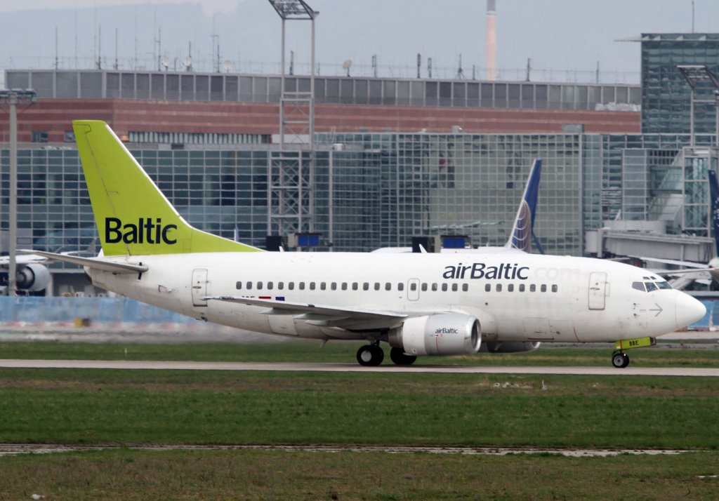 Air Baltic, YL-BBE, Boeing, 737-500, 12.09.2012, FRA-EDDF, Frankfurt, Germany 