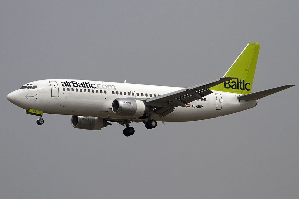 Air Baltic, YL-BBR, Boeing, B737-31S, 08.09.2012, BCN, Barcelona, Spain




