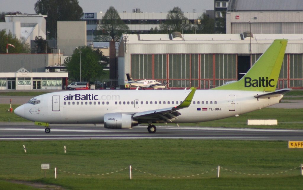 air Baltic,YL-BBJ,(c/n30333),Boeing 737-36Q(WL),01.05.2012,HAM-EDDH,Hamburg,Germany