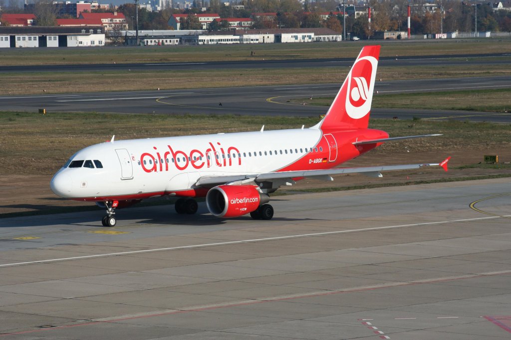 Air Berlin A 319-112 D-ABGK am 31.10.2009 auf dem Flughafen Berlin-Tegel