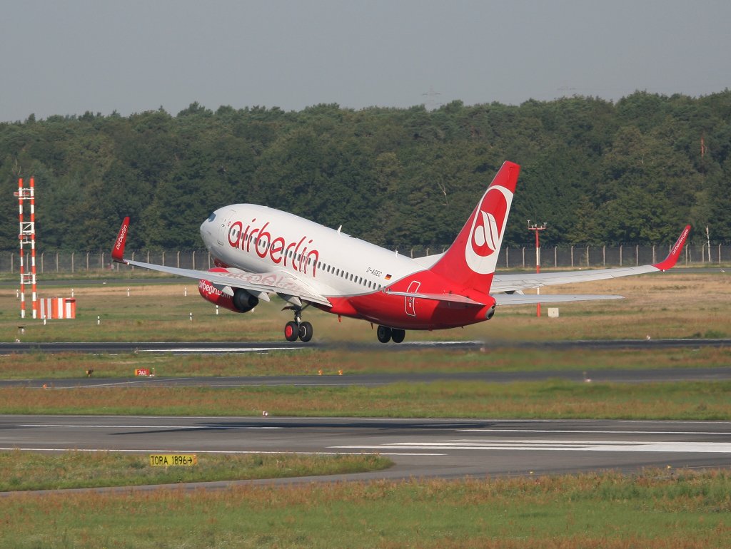 Air Berlin B 737-76J D-AGEC beim Start in Berlin-Tegel am 21.08.2010