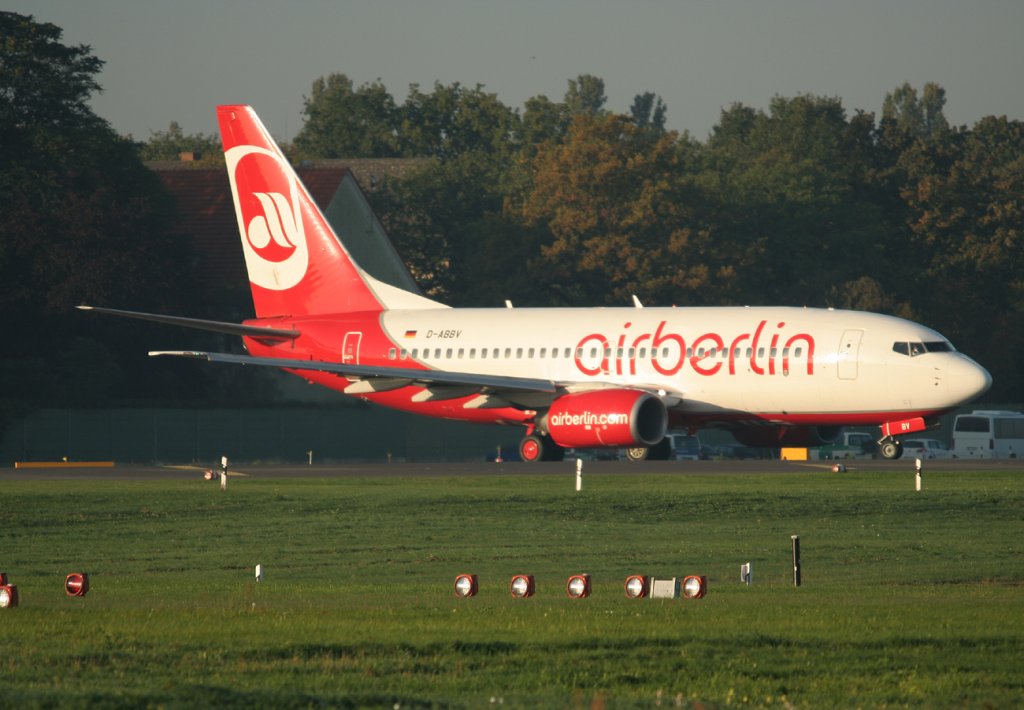 Air Berlin B 737-7Q8 D-ABBV kurz vor dem Start in Berlin-Tegel am 24.09.2011