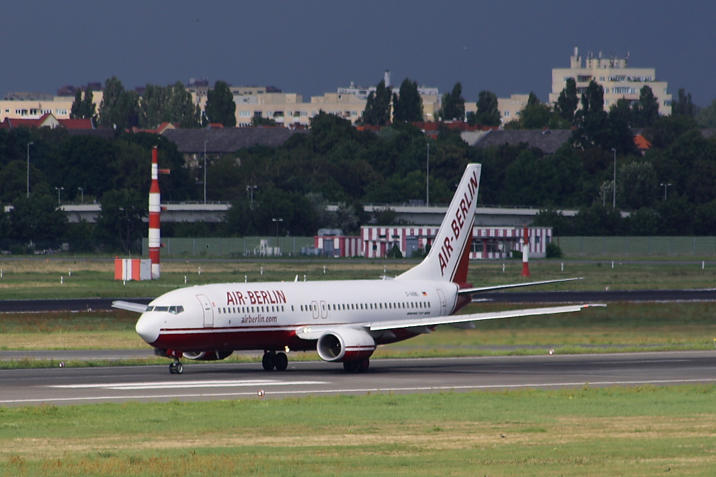 Air Berlin 
Boeing 737-85F 
D-ABBL 
TXL Berlin [Tegel], Germany
19.08.10