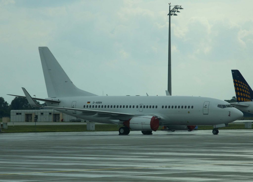 Air Berlin, D-ABBN (ohne-AB-Lackierung, wurde verkauft), Boeing 737-700 wl, 2009.06.20, MUC, Mnchen, Germany