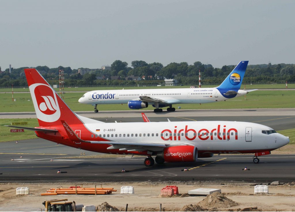 Air Berlin, D-ABBS (aktuelle-AB-Lackierung), Boeing 737-700 wl, 2008.08.31, DUS, Dsseldorf, Germany
