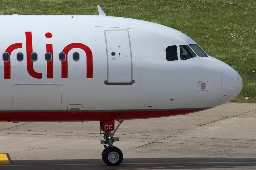 Air Berlin, D-ABCC, Airbus, A 321-200 (Bug/Nose), 11.08.2012, DUS-EDDL, Dsseldorf, Germany 
