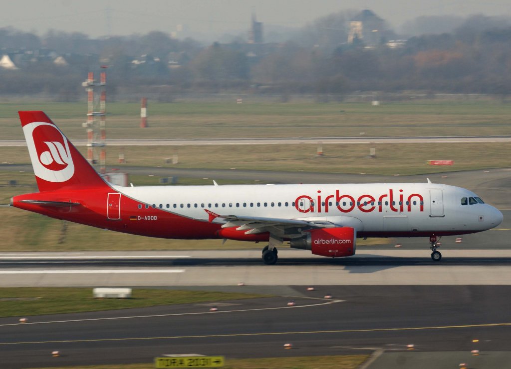 Air Berlin, D-ABDB, Airbus A 320-200 (neue AB-Lackierung), 04.03.2011, DUS-EDDL, Dsseldorf, Germany 

