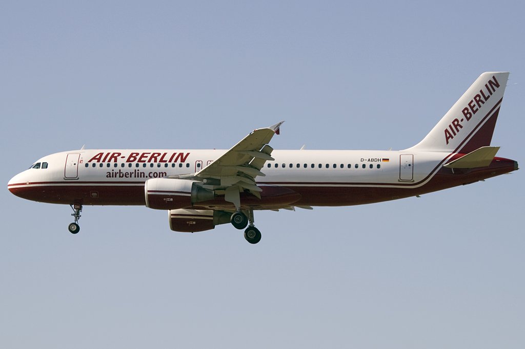 Air Berlin, D-ABDH, Airbus, A320-214, 31.08.2009, FRA, Frankfurt, Germany 

