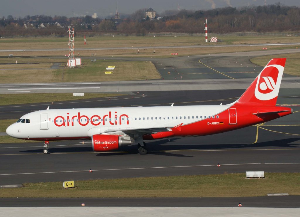 Air Berlin, D-ABDX (Selm/Ruhr 2010)(aktuelle-AB-Lackierung), Airbus A 320-200, 2010.03.03, DUS, Dsseldorf, Germany