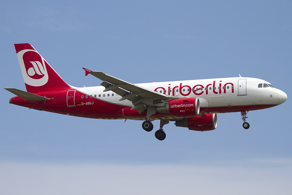 Air Berlin, D-ABGJ, Airbus, A319-112, 18.06.2011, BCN, Barcelona, Spain 




