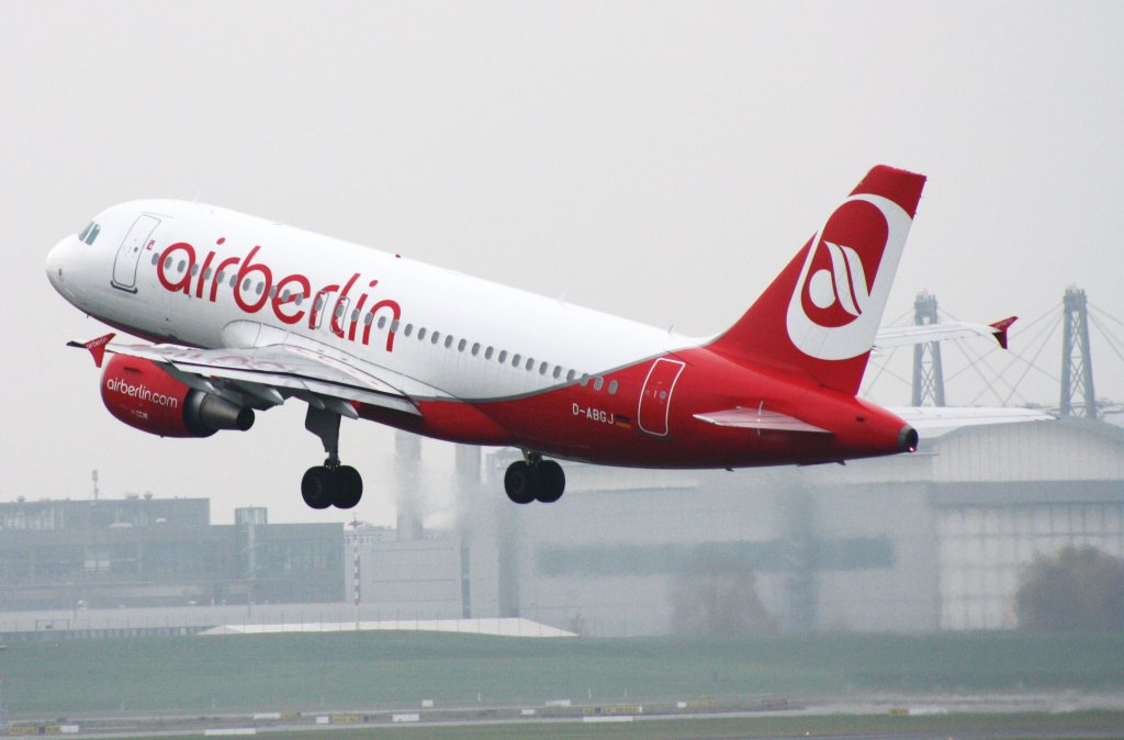Air Berlin, D-ABGJ, Airbus A319-112, 05.11.2011, HAM-EDDH, Hamburg, Germany
