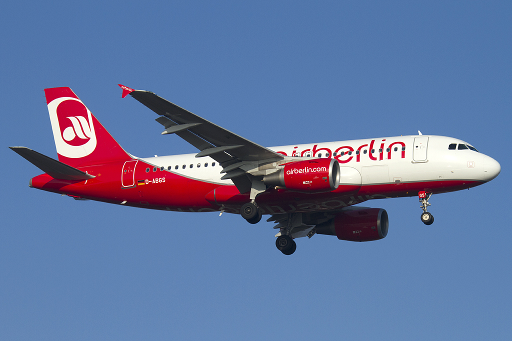 Air Berlin, D-ABGS, Airbus, A319-112, 17.02.2011, FRA, Frankfurt, Germany 



