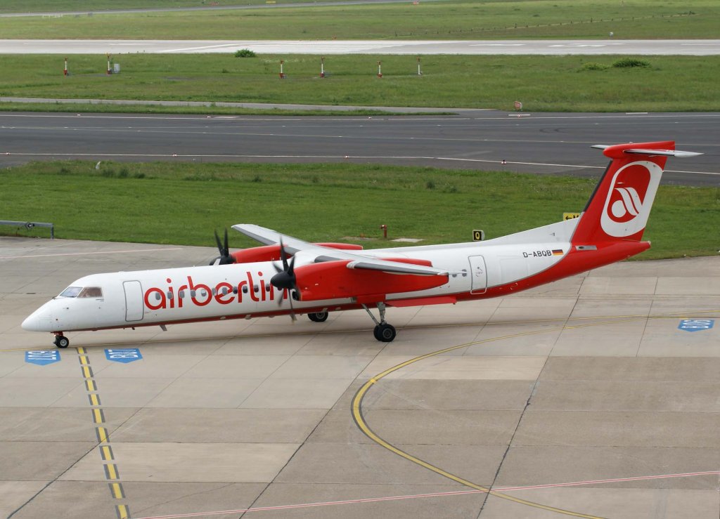 Air Berlin, D-ABQB (aktuelle AB-Lackierung)(LGW), Bombardier DHC 8Q-400, 2009.05.13, DUS, Dsseldorf, Germany