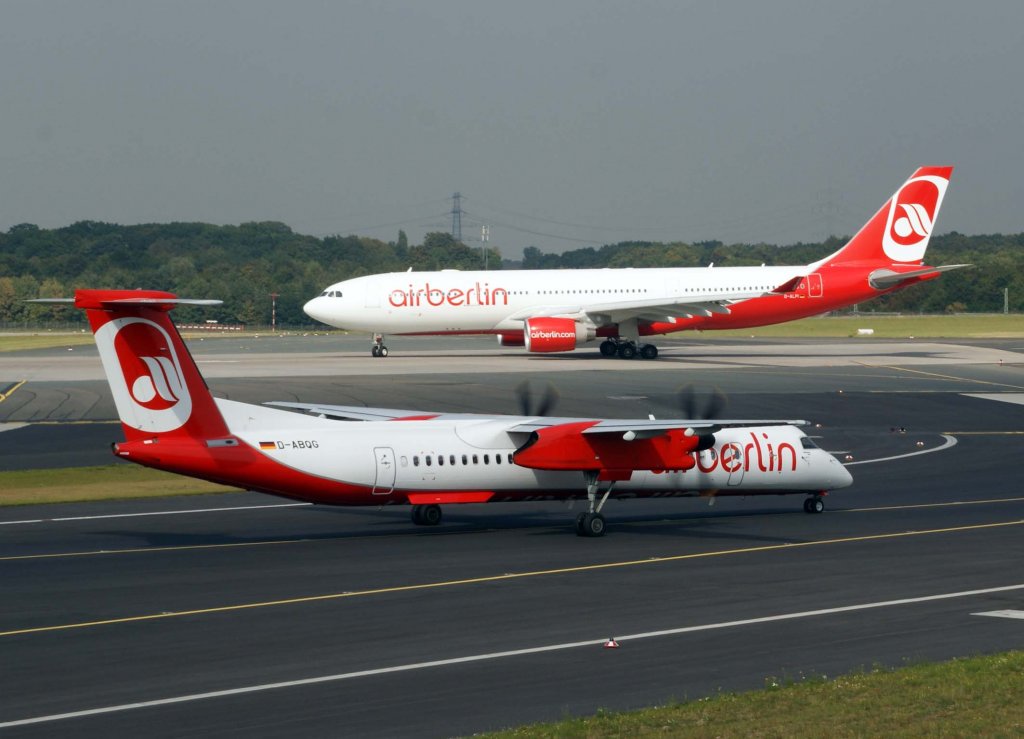 Air Berlin, D-ABQG (aktuelle AB-Lackierung)(LGW), Bombardier DHC 8Q-400, 2009.09.09, DUS, Dsseldorf, Germany
