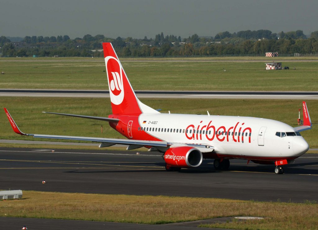 Air Berlin, D-AGEC (aktuelle-AB-Lackierung), Boeing 737-700 wl, 2009.09.09, DUS, Dsseldorf, Germany
