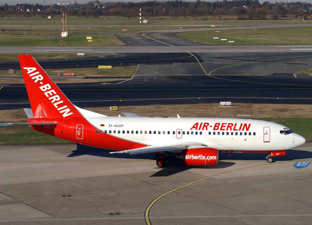 Air Berlin, D-AGEP (mittlere-AB-Lackierung), Boeing 737-700, 2008.02.09, DUS, Dsseldorf, Germany