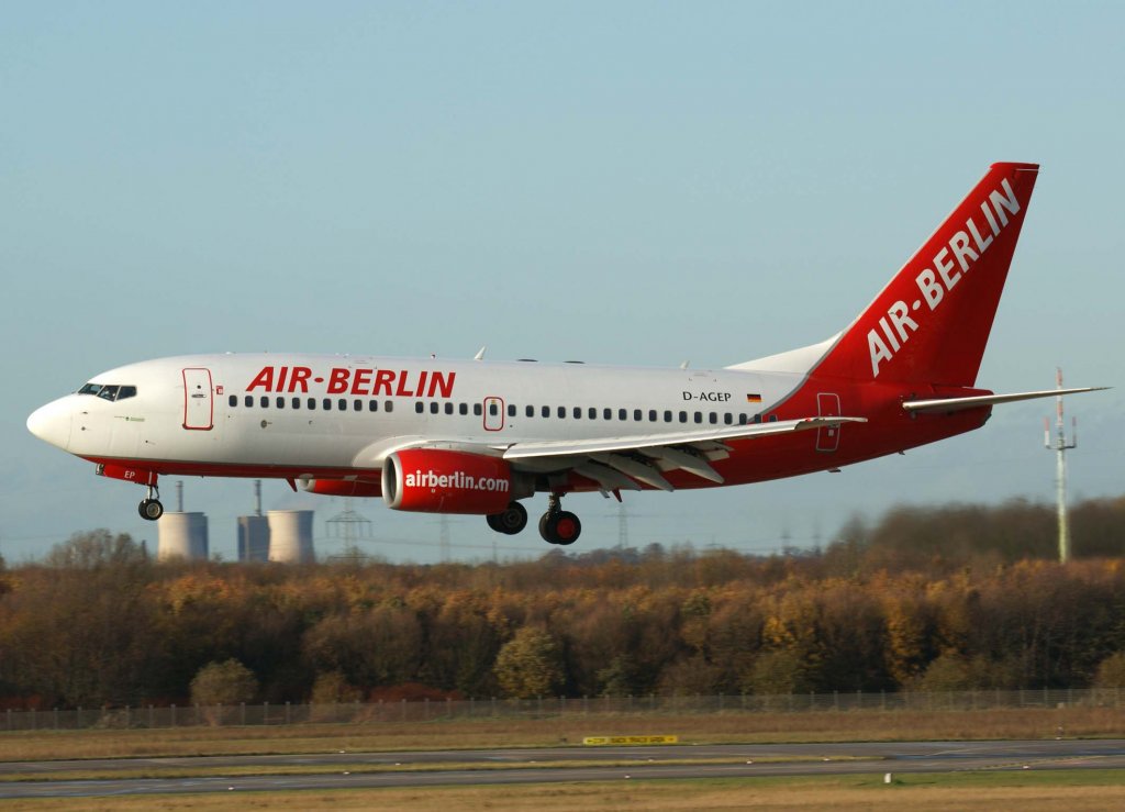 Air Berlin, D-AGEP (mittlere-AB-Lackierung), Boeing 737-700, 2009.11.14, DUS, Dsseldorf, Germany