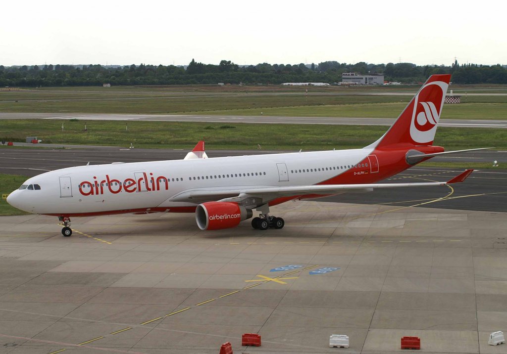 Air Berlin, D-ALPH (aktuelle-AB-Lackierung), Airbus A 330-200, 2008.05.22, DUS, Dsseldorf, Germany