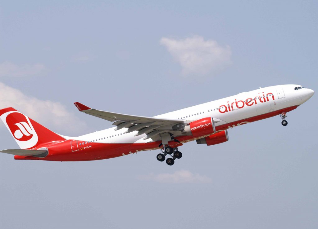 Air Berlin, D-ALPH (aktuelle-AB-Lackierung), Airbus A 330-200, 2008.06.02, DUS, Dsseldorf, Germany
