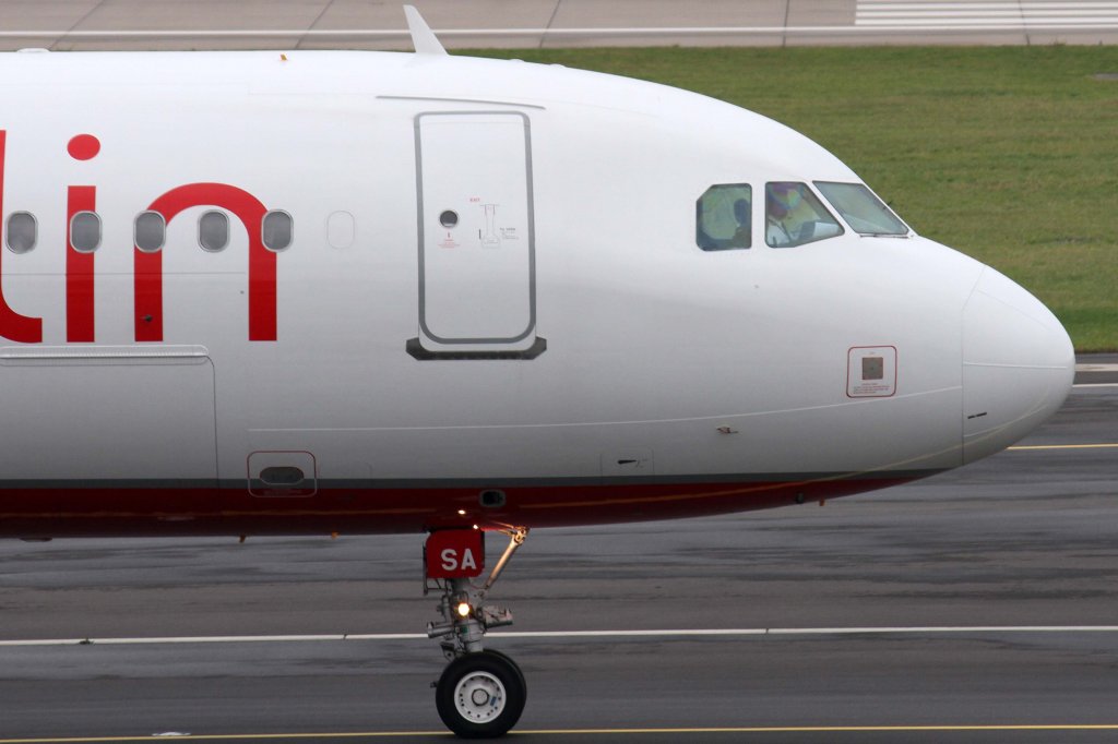 Air Berlin, D-ALSA, Airbus, A 321-200 (Bug/Nose), 10.11.2012, DUS-EDDL, Dsseldorf, Germany 