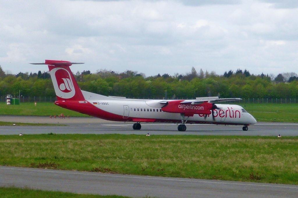 Air Berlin De Havilland Canada DHC-8-402Q Dash 8 in DUS, 16.4.12